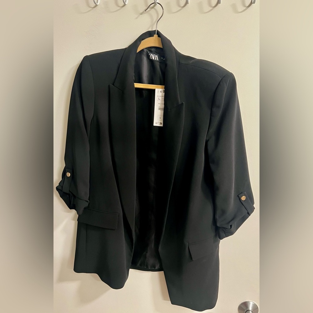 NWT Zara Open-Front Women's Blazer with Roll-Tab Sleeves | Black + Gold Hardware